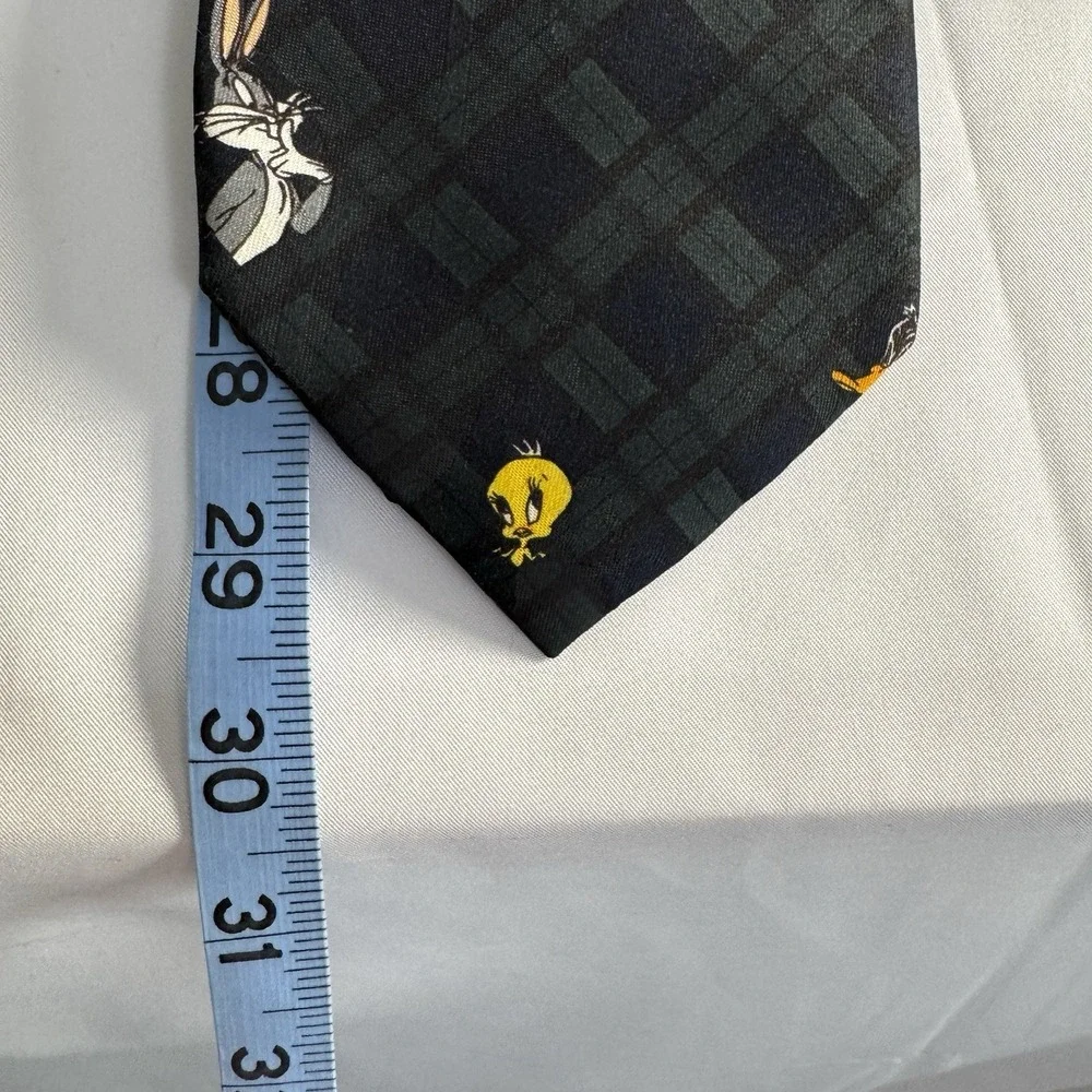 VTG 1993 Looney Tunes Tie Blue Plaid Mania‎ Tweety Taz Daffy Bugs Sylvester 90s